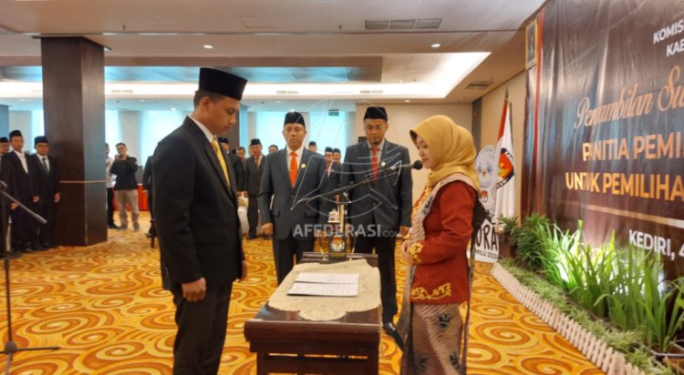 Usai Dilantik, 130 PPK Kabupaten Kediri Hari Ini Mulai Kerja