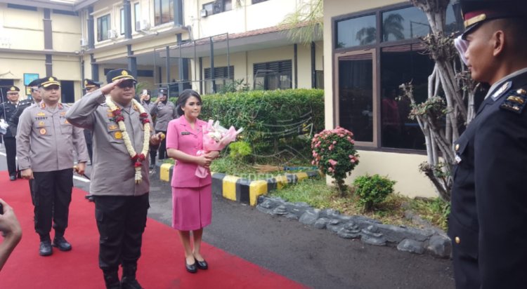 Kedatangan Kapolres Baru, AKBP Teddy Chandra Disambut Meriah Jajaran Polres Kediri Kota