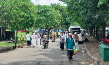 Puncak 1 Abad NU, Jutaan Manusia Penuhi Jalanan di Sidoarjo